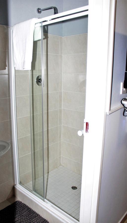 Sapphire Court Bed and Breakfast Gaborone Exterior foto